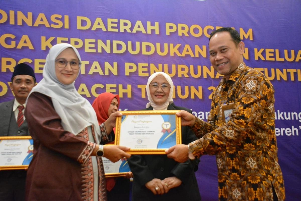 DPMPKB Aceh Jaya Raih 8 Penghargaan Tingkat Provinsi Aceh untuk Program Bangga Kencana dan Penurunan Stunting
