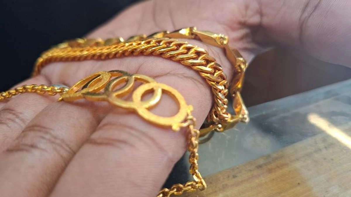 Harga Emas di Pidie Tinggi, Warga Aceh Lebih Banyak Jual daripada Beli