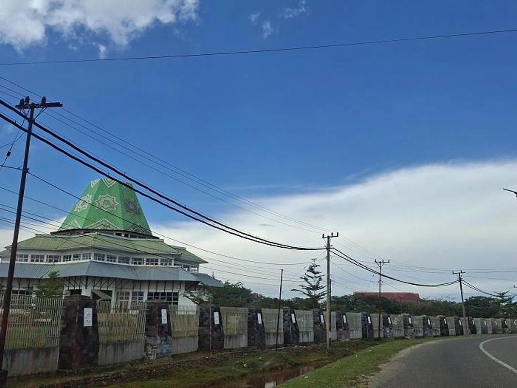 Waspada Cuaca Ekstrem di Meulaboh: Hujan Petir dan Angin Kencang