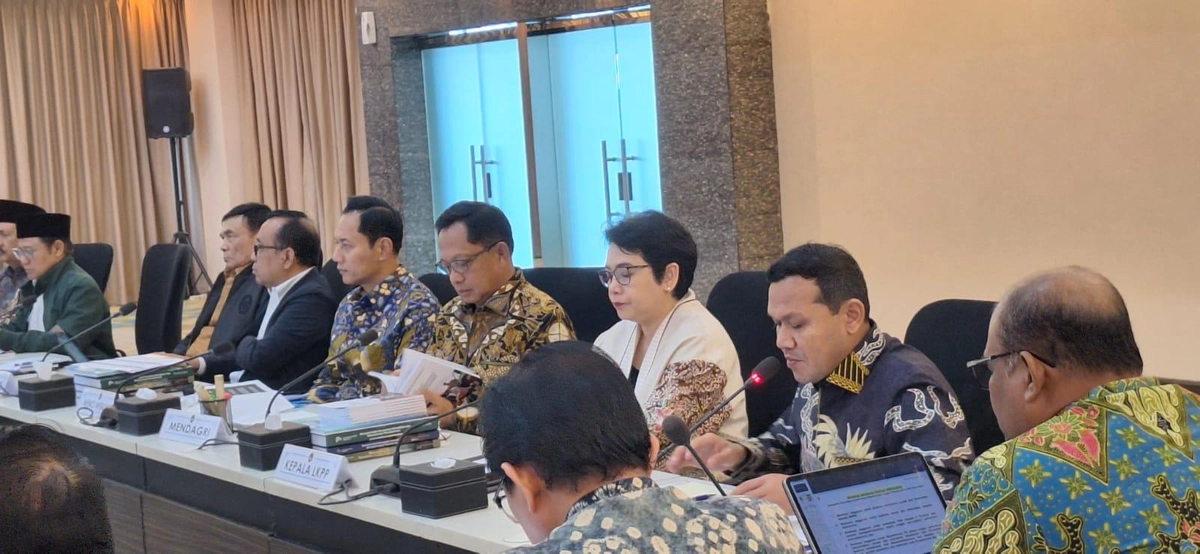 Wagub Aceh Desak Percepat Huntara dan Huntap untuk Warga Bireuen