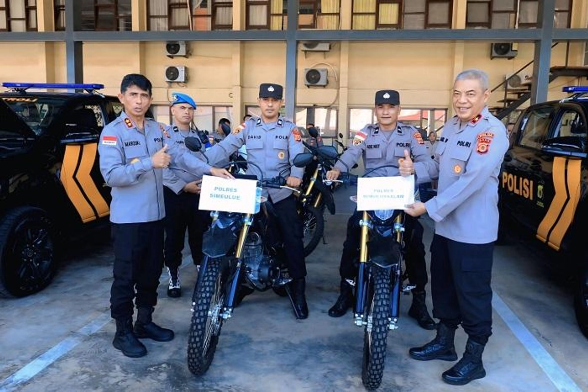 Kapolda Aceh Salurkan 5 Mobil dan 15 Sepeda Motor untuk Polres Subulussalam dan Simeulue