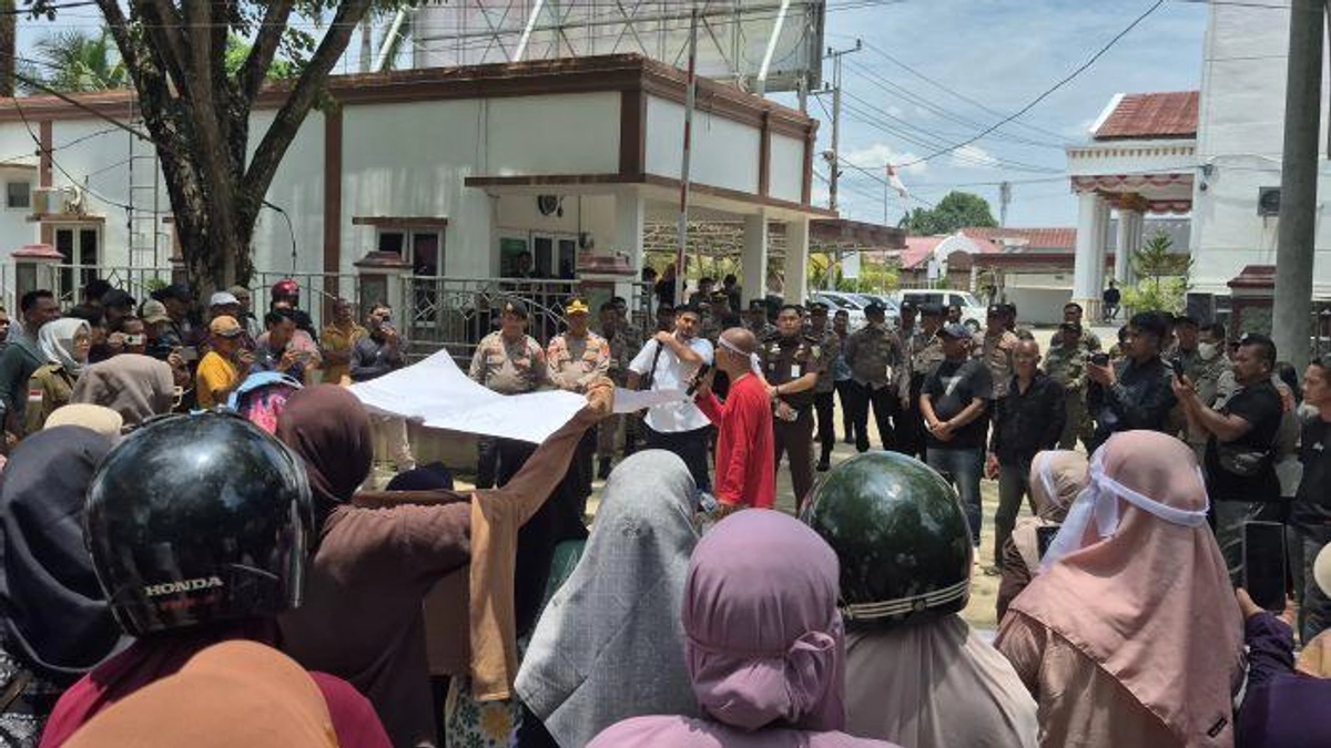 Warga Langsa Protes Surat Imbauan yang Ancam Hak Konstitusional