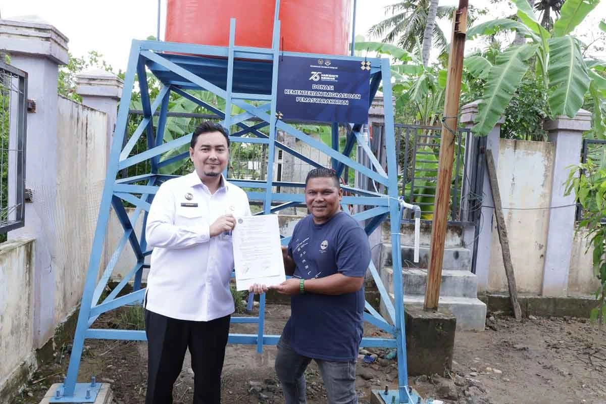 Imigrasi Lhokseumawe Salurkan Sumur Bor untuk Polindes dan Meunasah di Bireuen