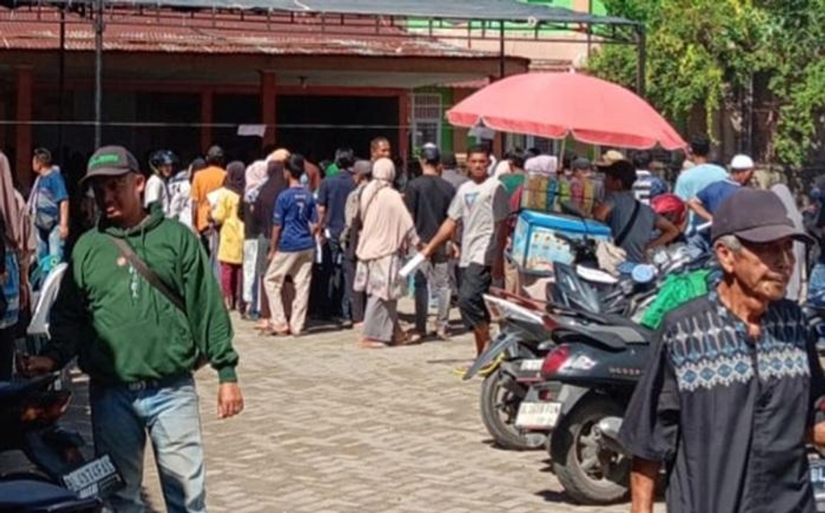1.307 KK Korban Banjir Langsa Terima Bantuan Rp8 Juta Setiap Keluarga