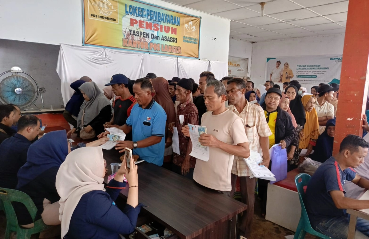 1.307 KK Langsa Terima Bantuan Rp10,4 Miliar dari Kemensos
PublicImpact:85
Credibility:80
Urgency:70
Evidence:85
LongTermValue:60
Education:55
FinalScore:78
Summary:Banjir besar Sumatra 2026 telah mer