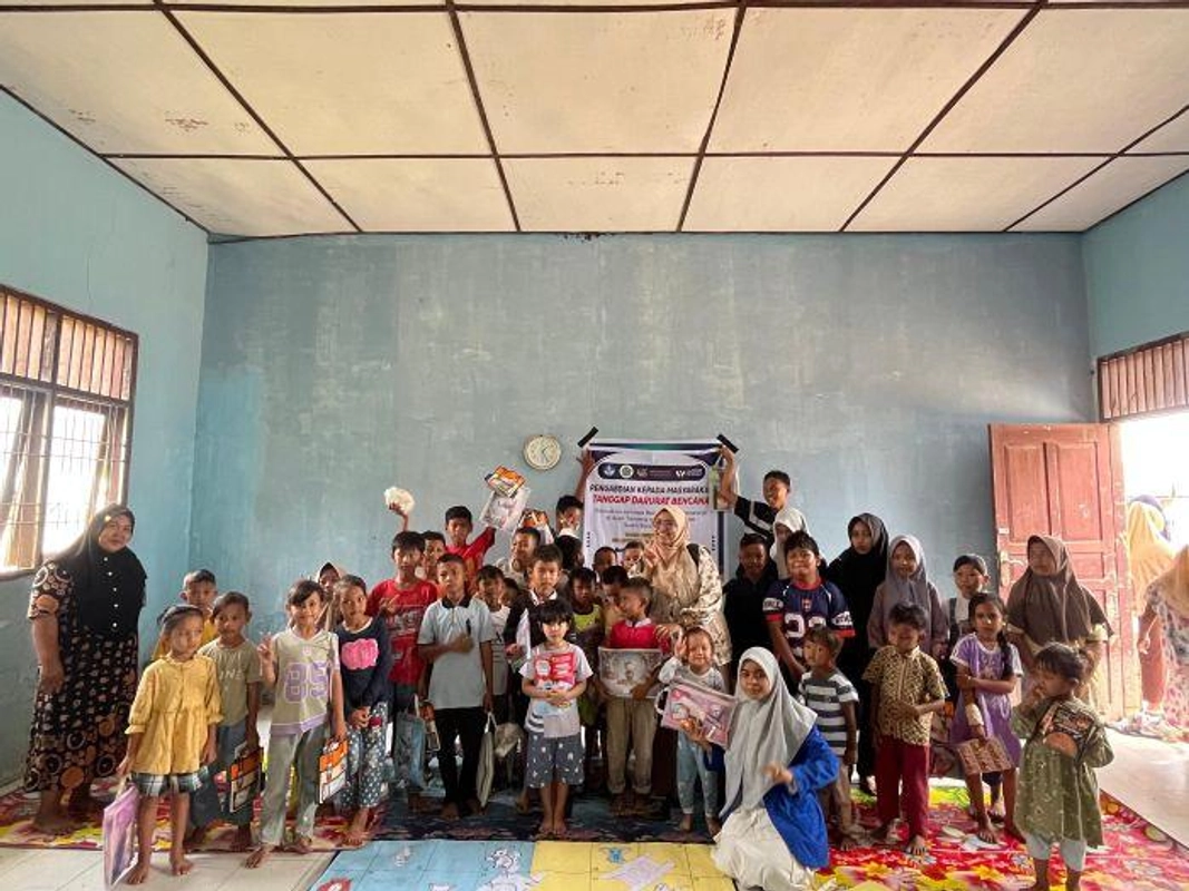 Dosen Unsam Langsa Pulihkan Semangat Belajar Anak Korban Banjir di Aceh Tamiang