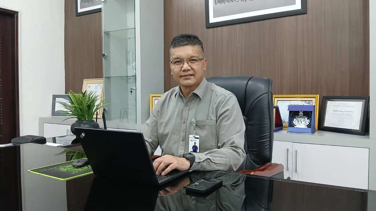 .Warga Aceh Tenang, 428 Ribu JKA Kembali Aktif", "PublicImpact": 90, "Credibility": 85, "Urgency": 70, "Evidence": 80, "LongTermValue": 70, "Education": 65, "FinalScore": 82, "Summary": "BPJS Kesehat