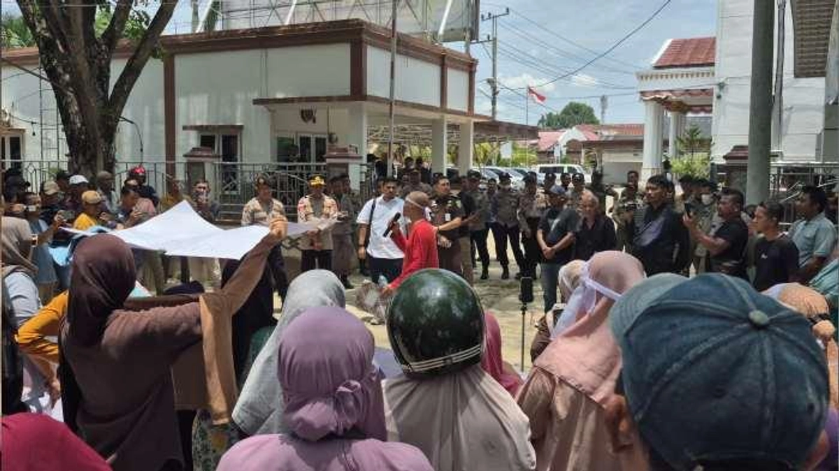 Warga Langsa Desak Kejari Awasi Bantuan Banjir, Khawatir Korupsi