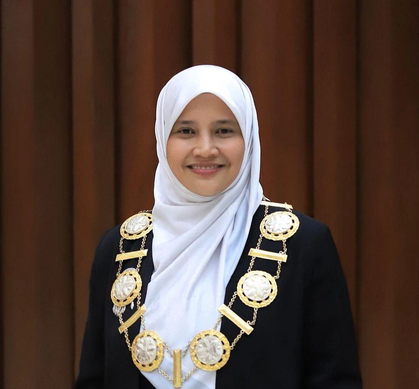 Wanita Aceh pertama menjabat Wakil Rektor USK, memicu harapan inklusif