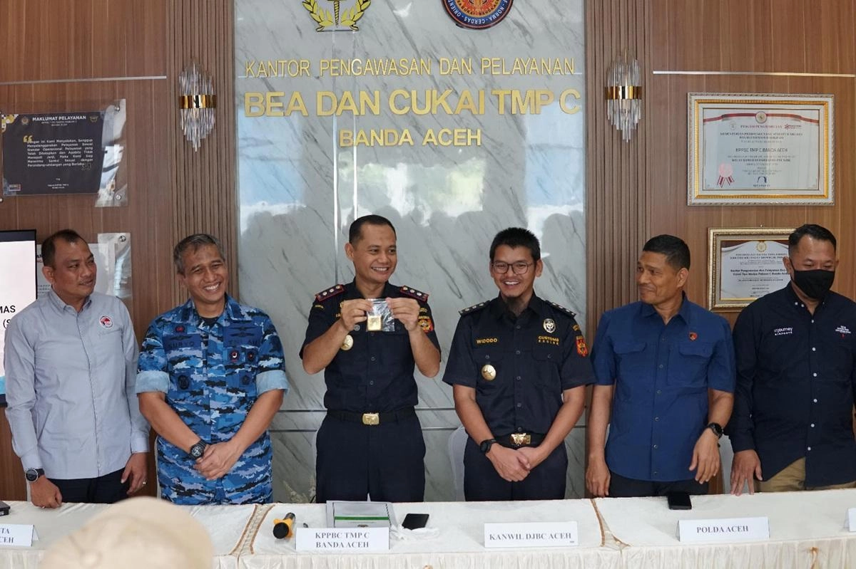 : Khawatir: 527 Gram Emas Disita di Bandara Aceh, Nilai Rp1,45 Miliar